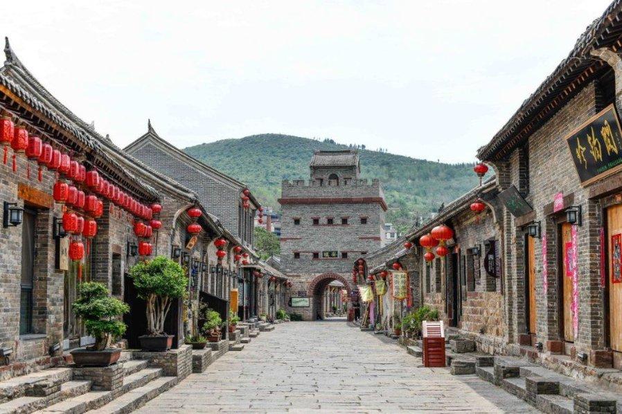 闷头挨训是不是成语?-全球知识问答社区